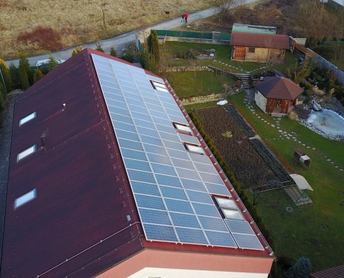 Isokor - čistenie fotovoltaických a solárnych panelov